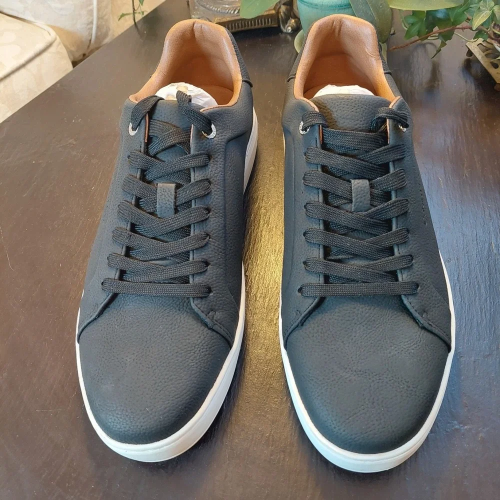 Calvin Klein Men's Wivlo Athletic Sneaker Black White & Tan Size 11.5M $109 NEW!